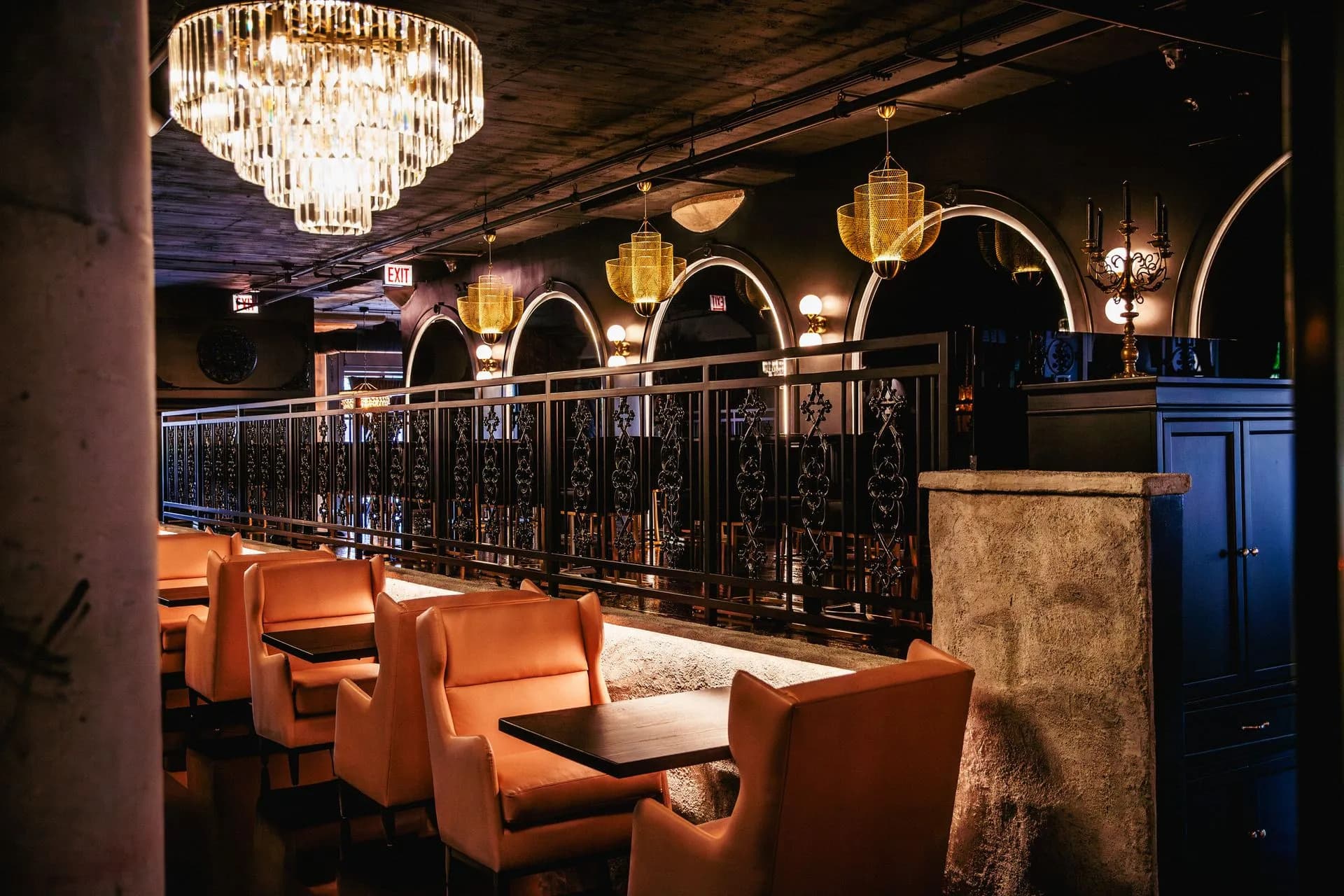 Full Venue, Dearly Beloved  photo #1