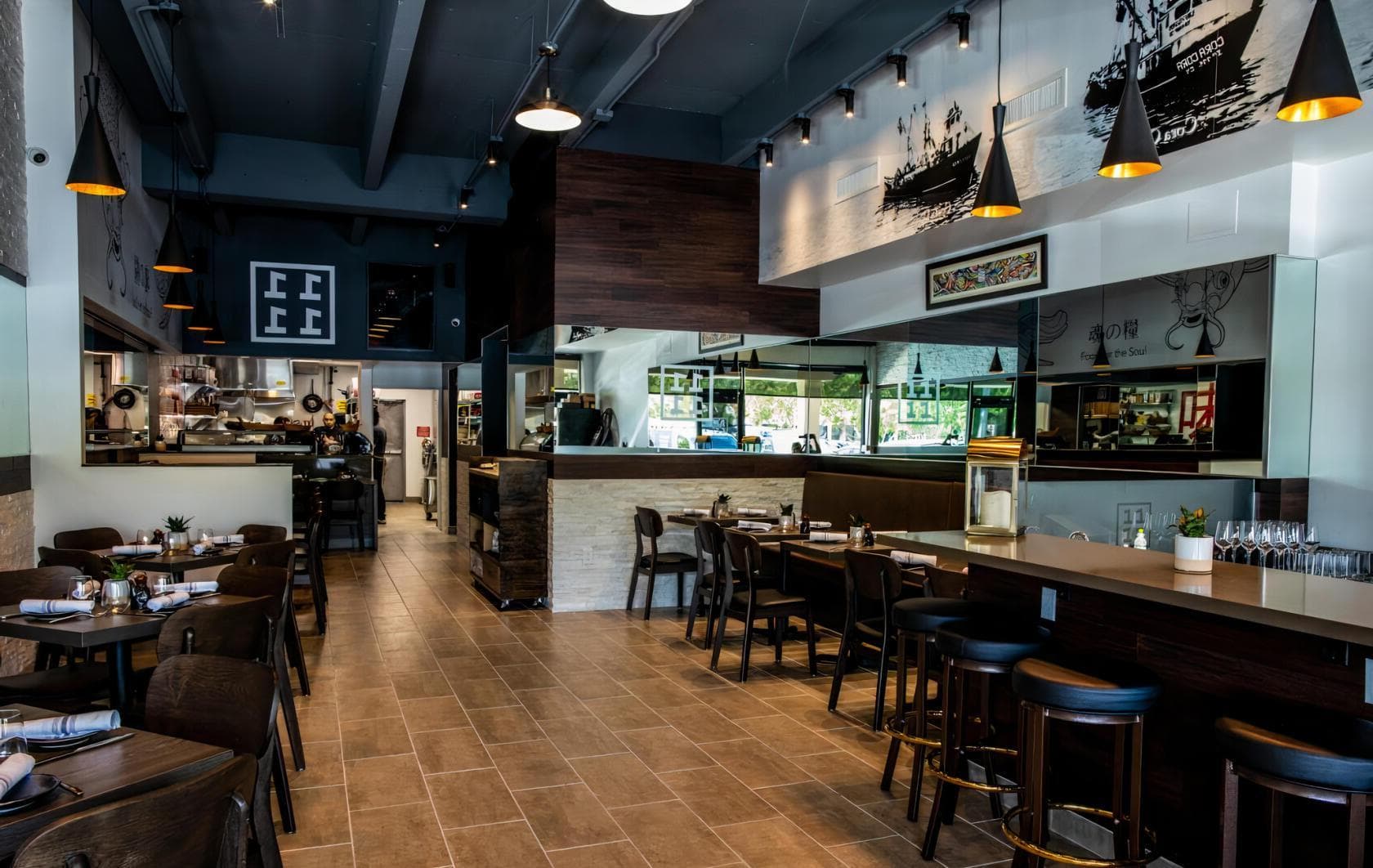 1111 Nikkei, 1111 Nikkei photo #1