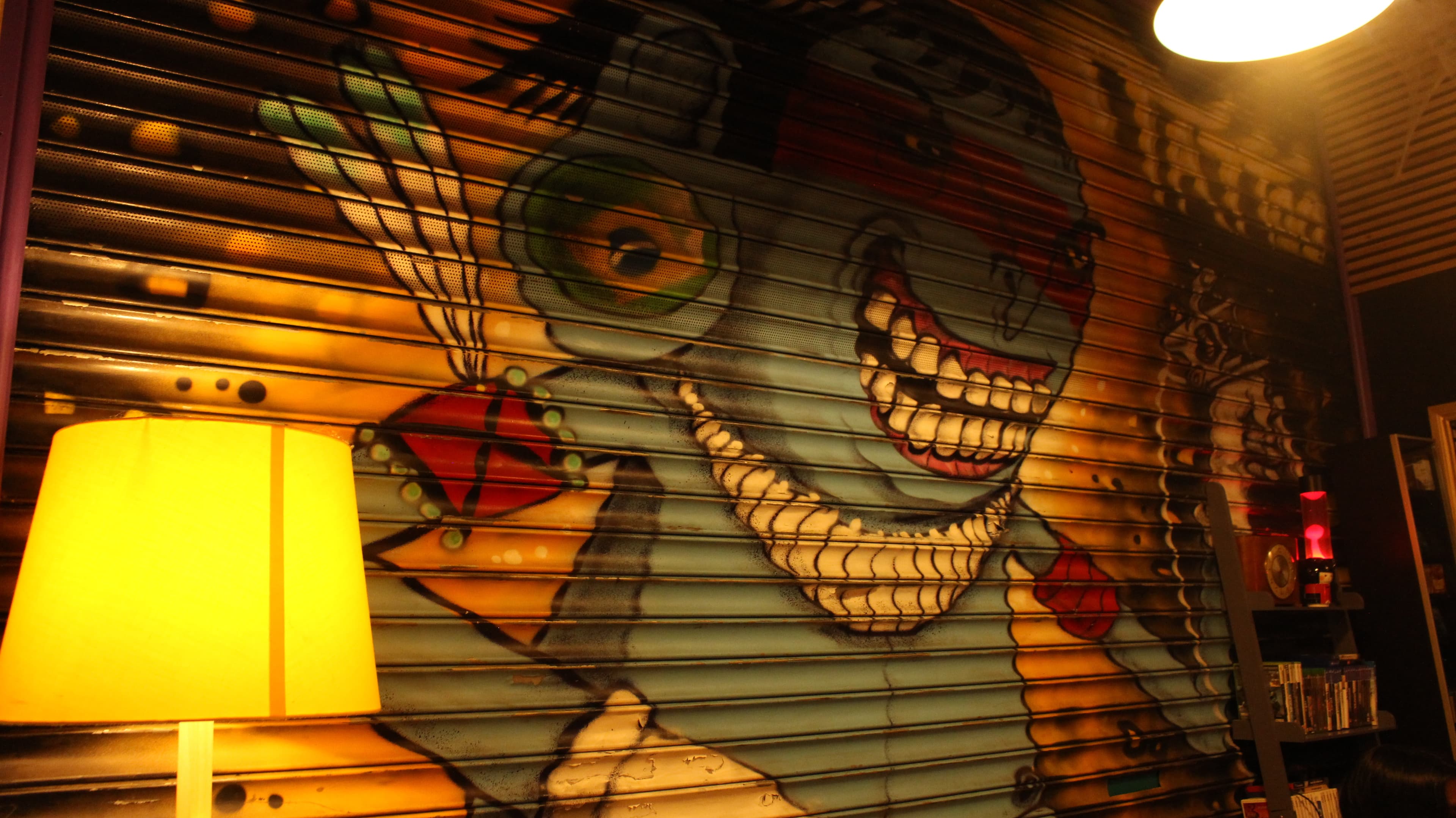 Zombie Retro Bar, Zombie Games Cafe & Bar photo #5