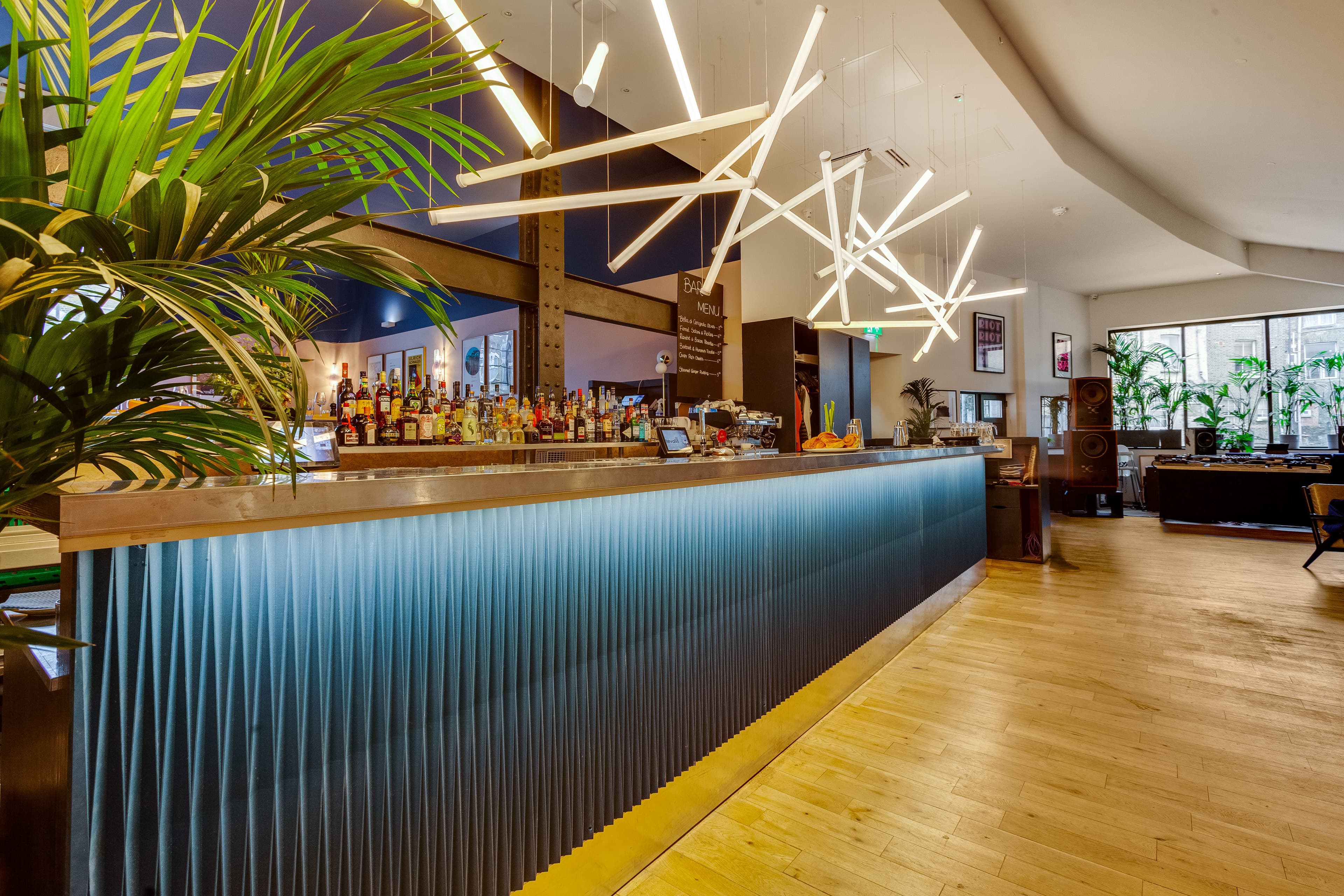 EartH (Evolutionary Arts Hackney) photo #2