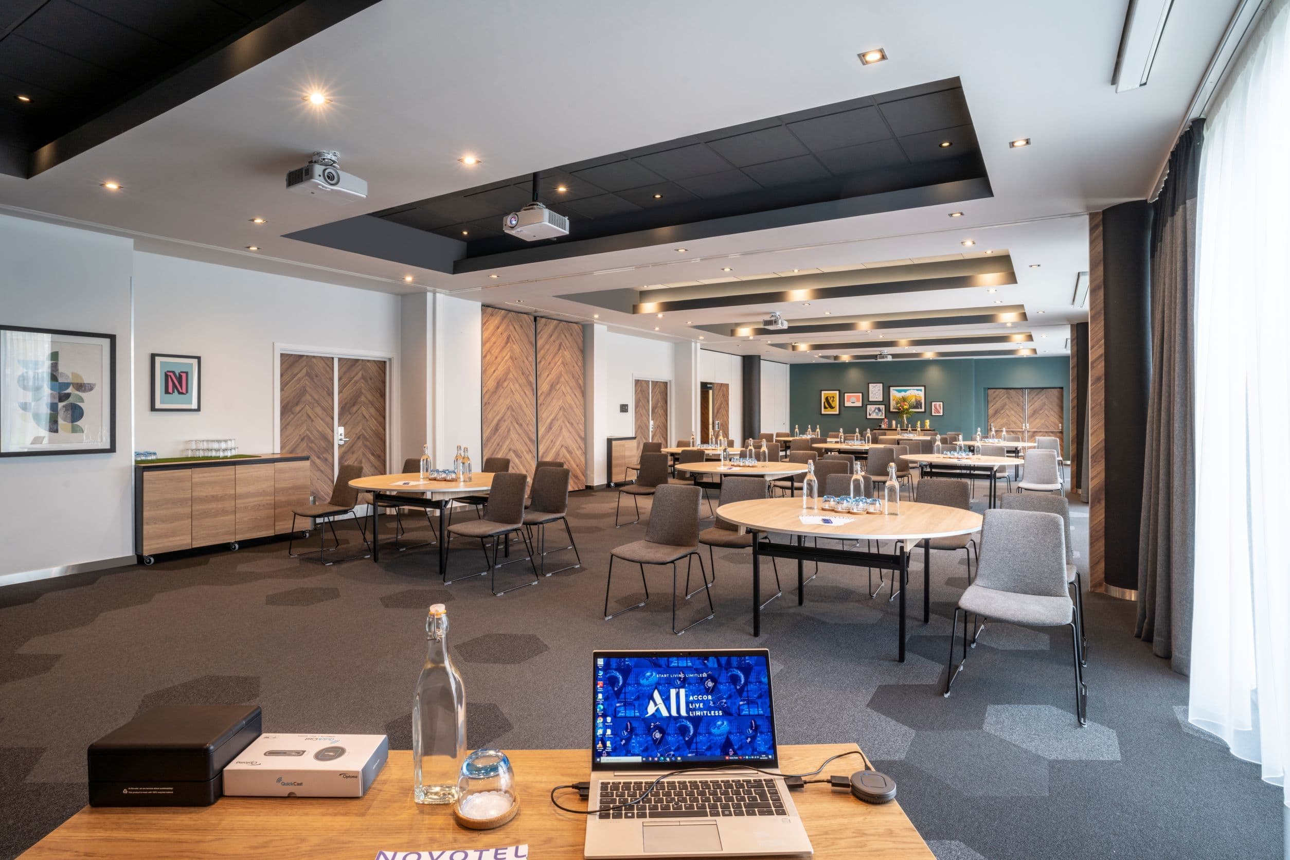 Hermiston Suite, Novotel Edinburgh Park photo #4