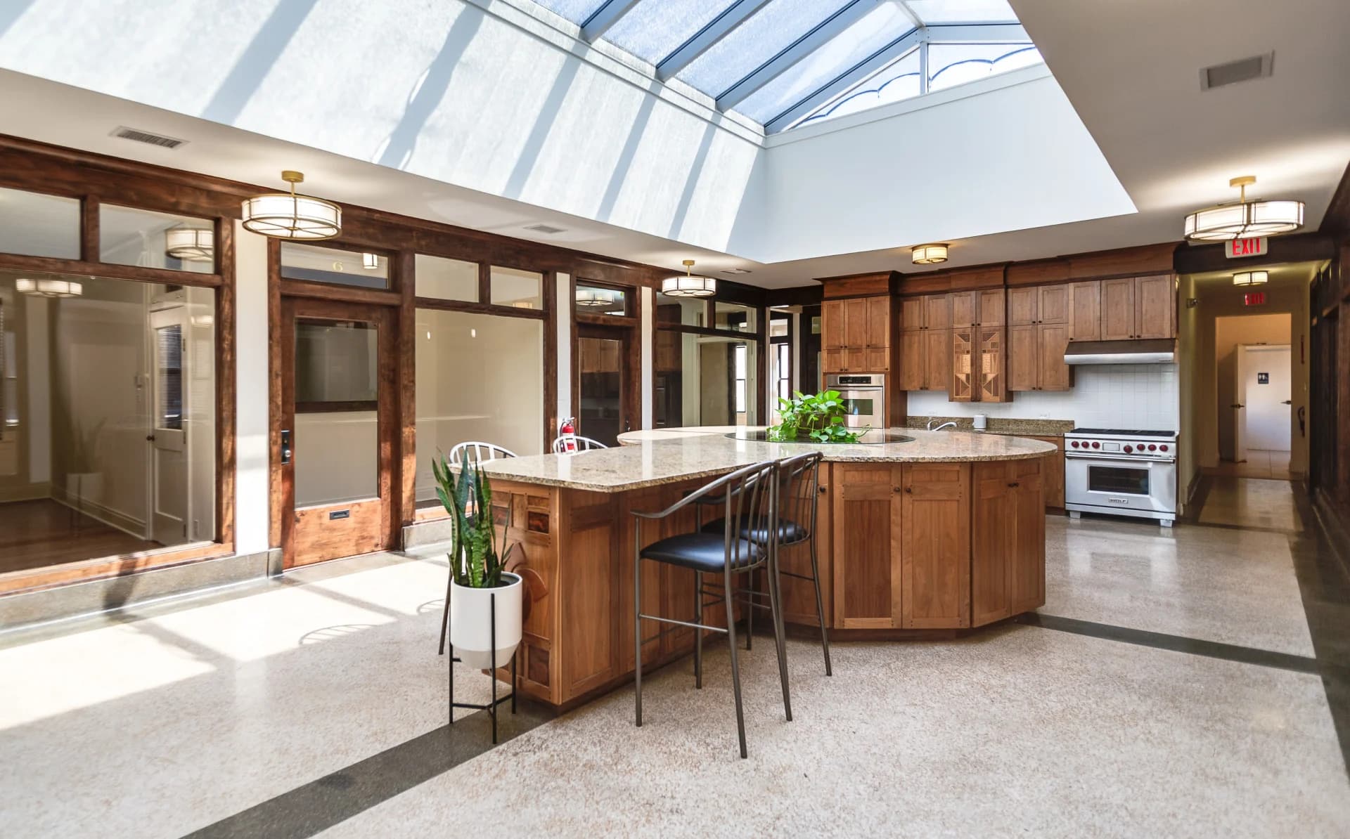 Boulevard Arcade By CrossFunction, Cross Function photo #2