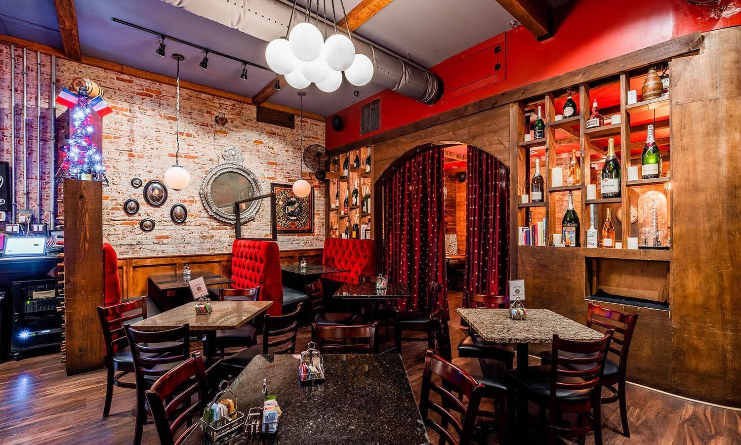 Entire Venue, Chez Fabien - Grapevine French Cuisine photo #1