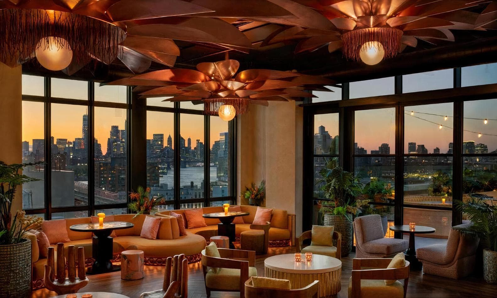 LilliStar, Moxy Williamsburg photo #1