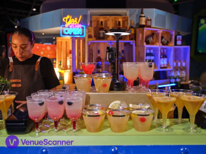 Exclusive Hire, Babylon Park photo #3