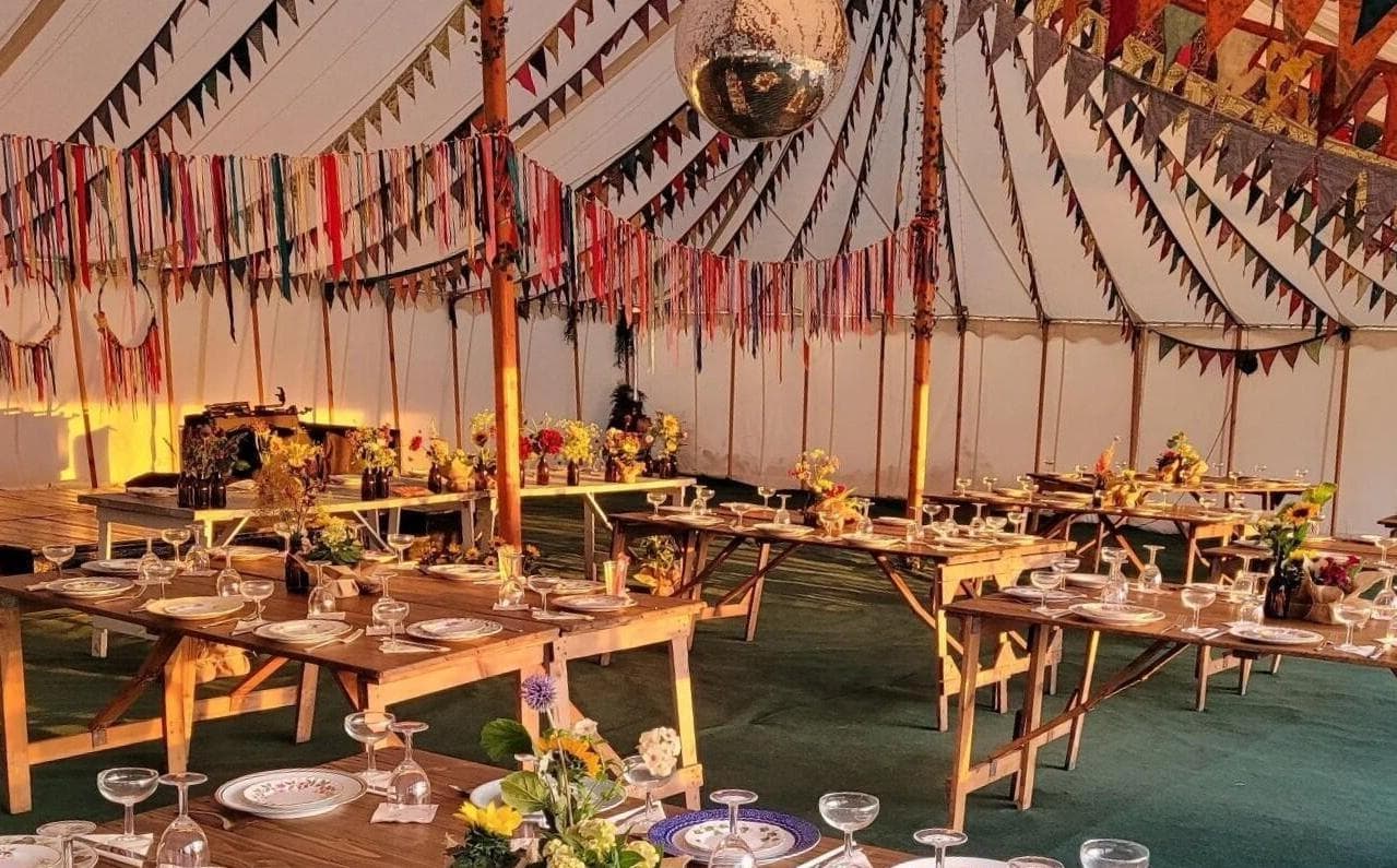 Whole Venue, Field Good Bar photo #2