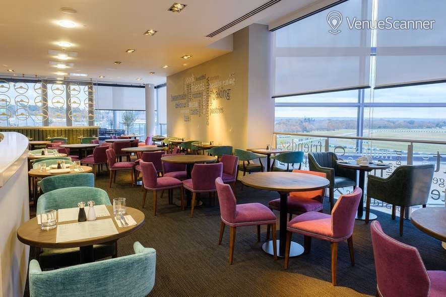 Eq Restaurant, Mercedes - Benz World photo #3