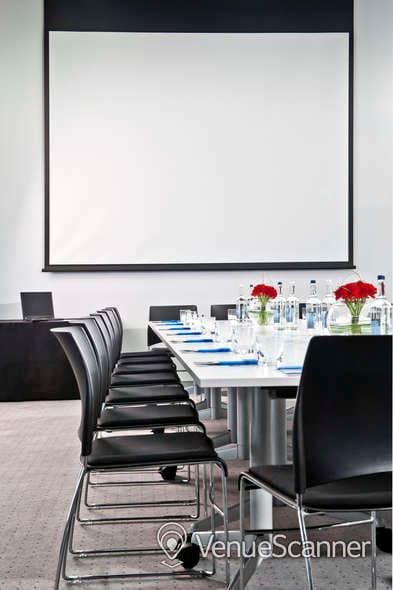 Moss & Campbell Suite, Mercedes - Benz World photo #1