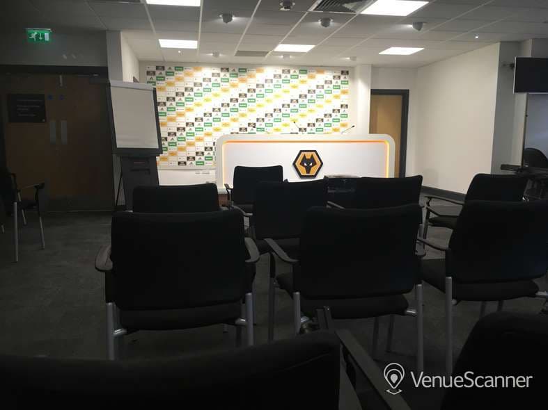 Media Suite, Molineux Stadium photo #3