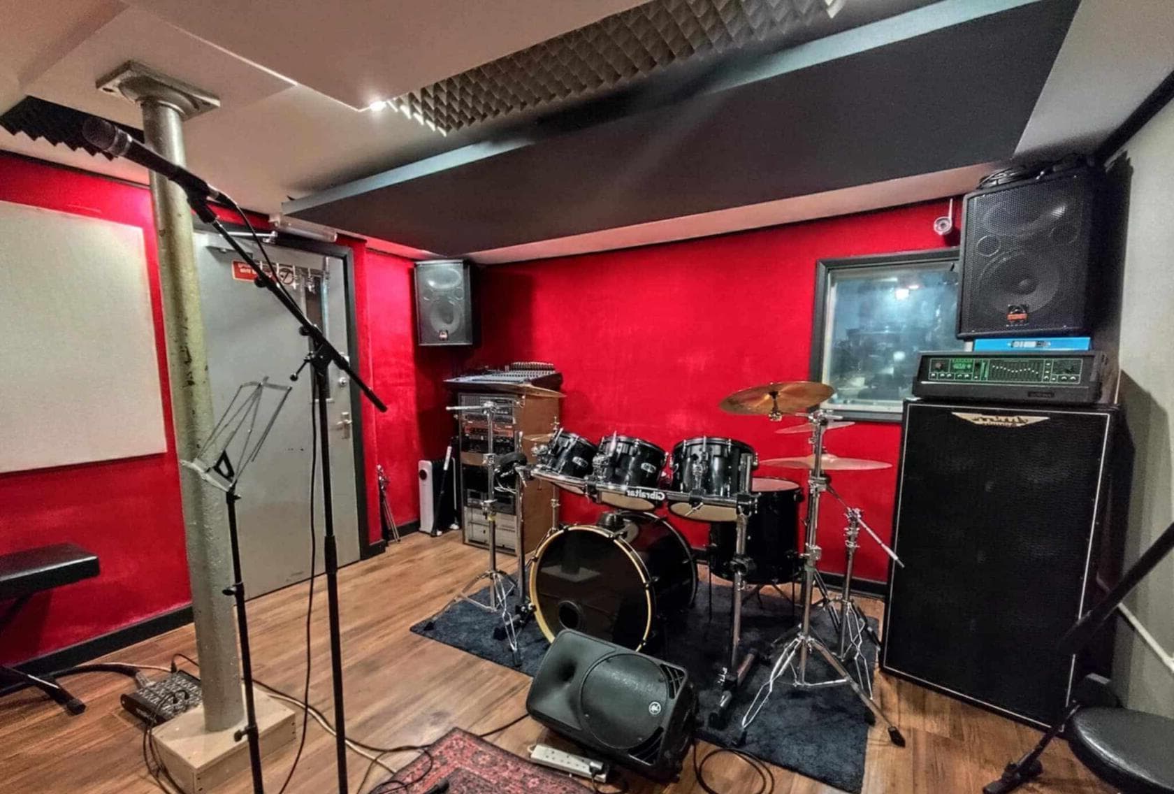 Live Room, Volume_Unlimited photo #2