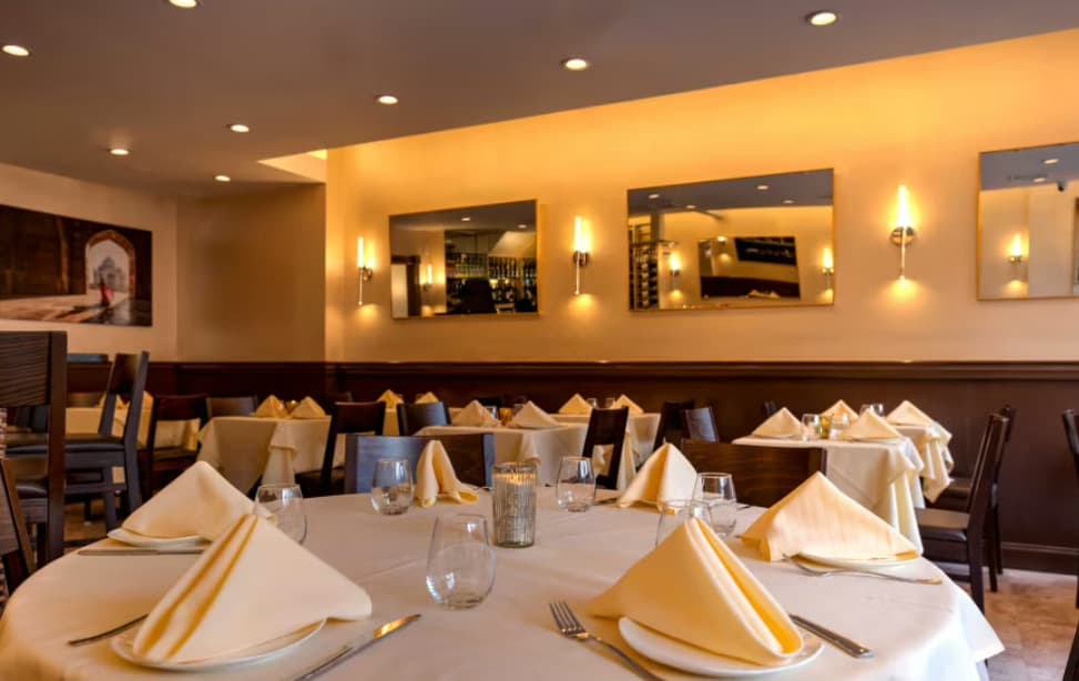 Jaz, Interior photo #2