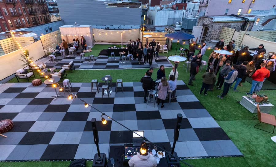 Rooftop Terrace, Loft Story photo #4