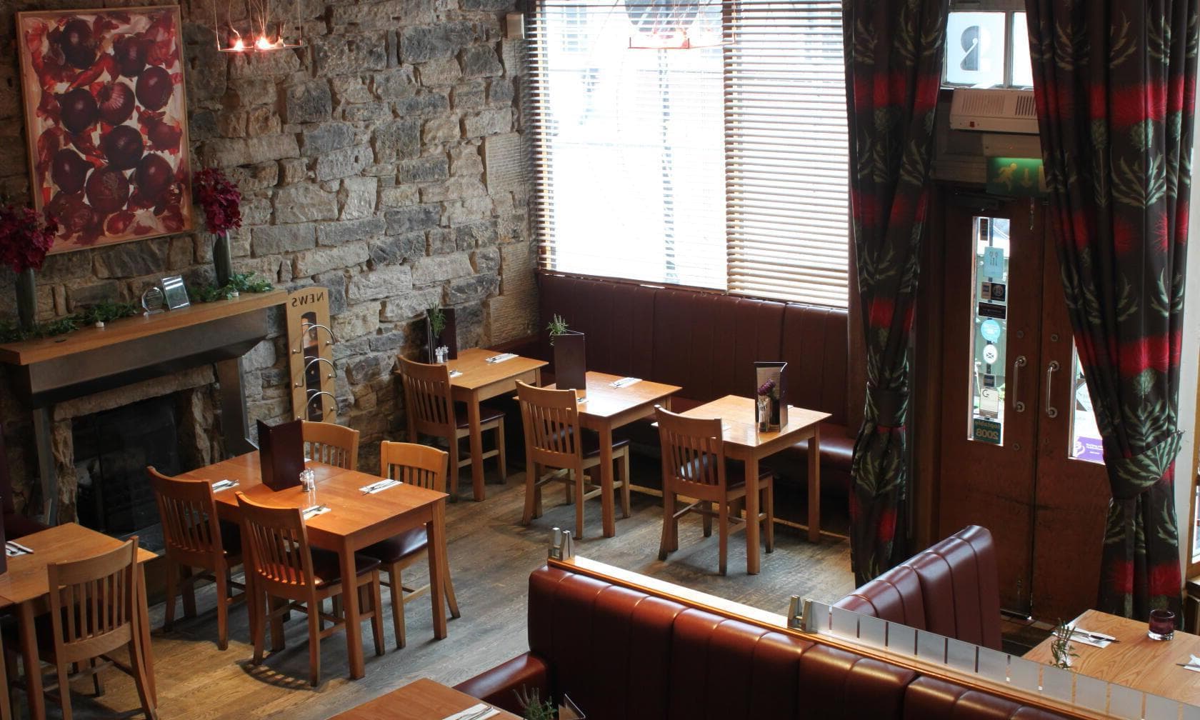 Entire Venue, Red Onion photo #1