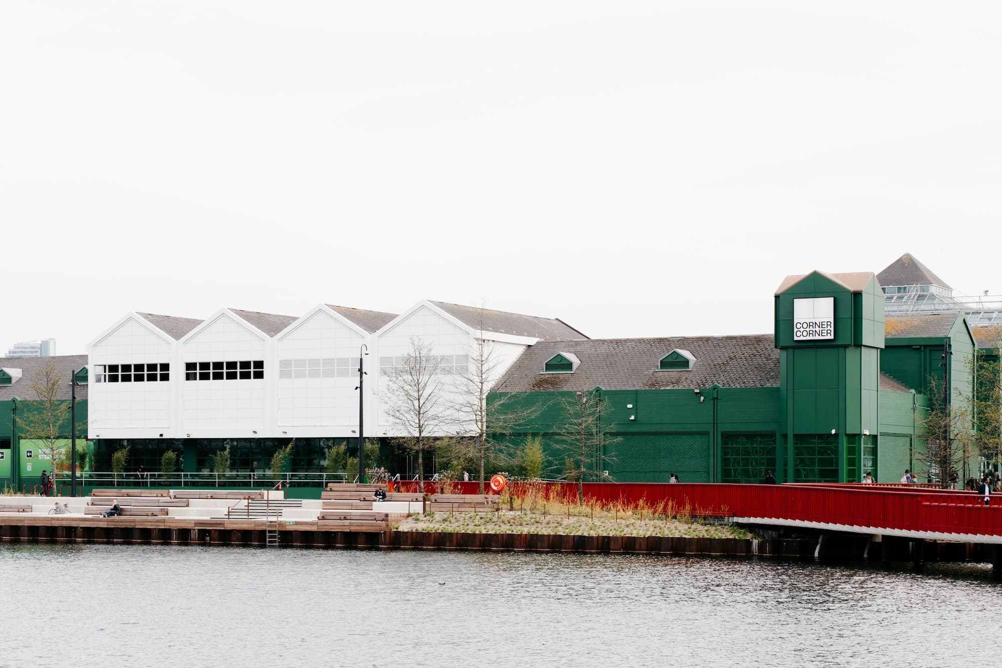 Studio, Corner Corner photo #2