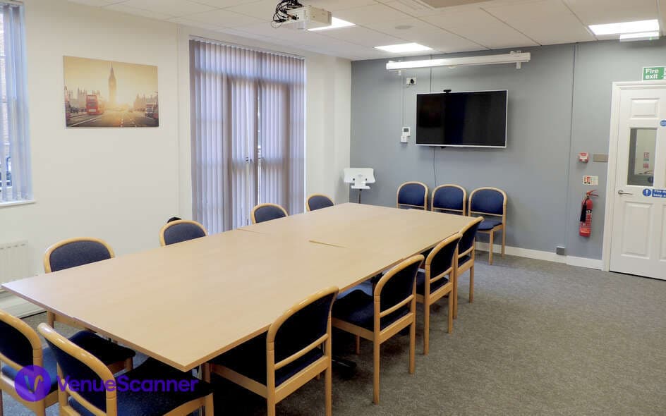 Room 2 [Up To 14], Bath Place, Rivington Street photo #1