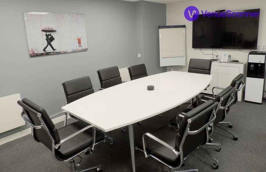 Room 3 [up To 8], Bath Place, Rivington Street photo #2