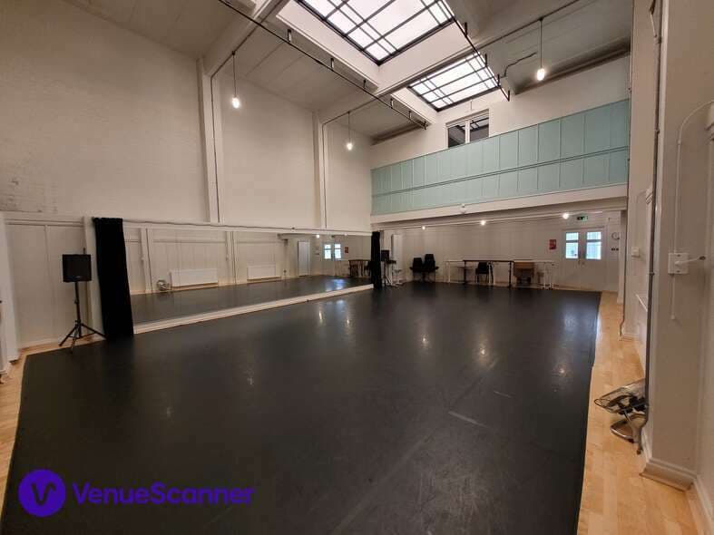 Studio 1 - ICMT, The International College Of Musical Theatre photo #1