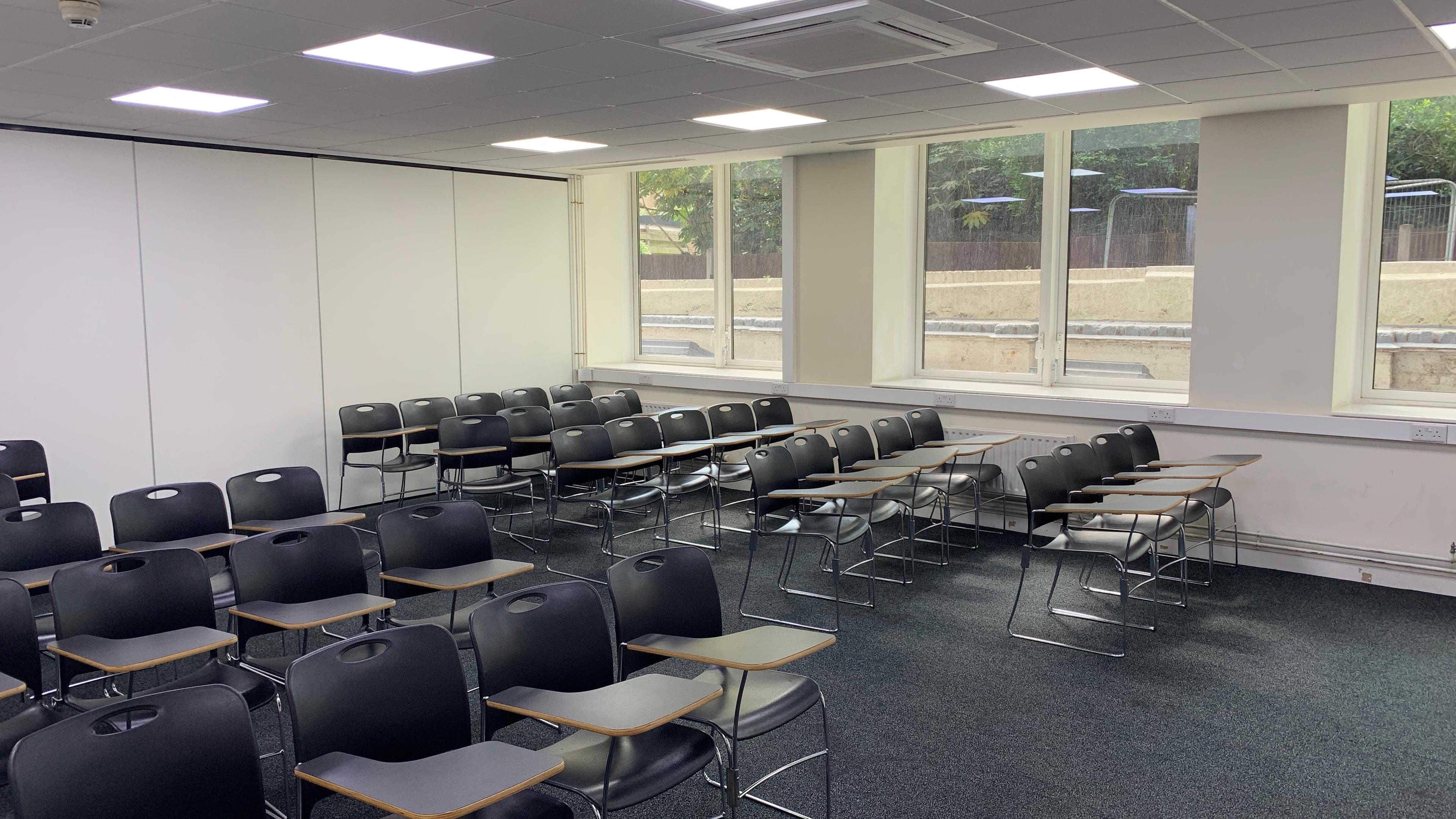 Conference Room G03/G06, OMNES Education London School photo #1