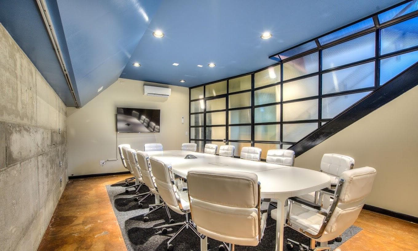 Meeting Room For 12, myOfficeLife photo #1