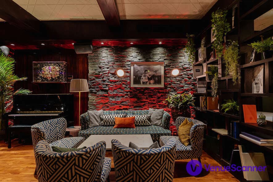 Century Club, Club Lounge photo #3