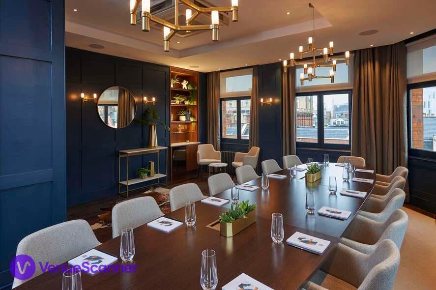 The Shaftesbury, Century Club photo #3