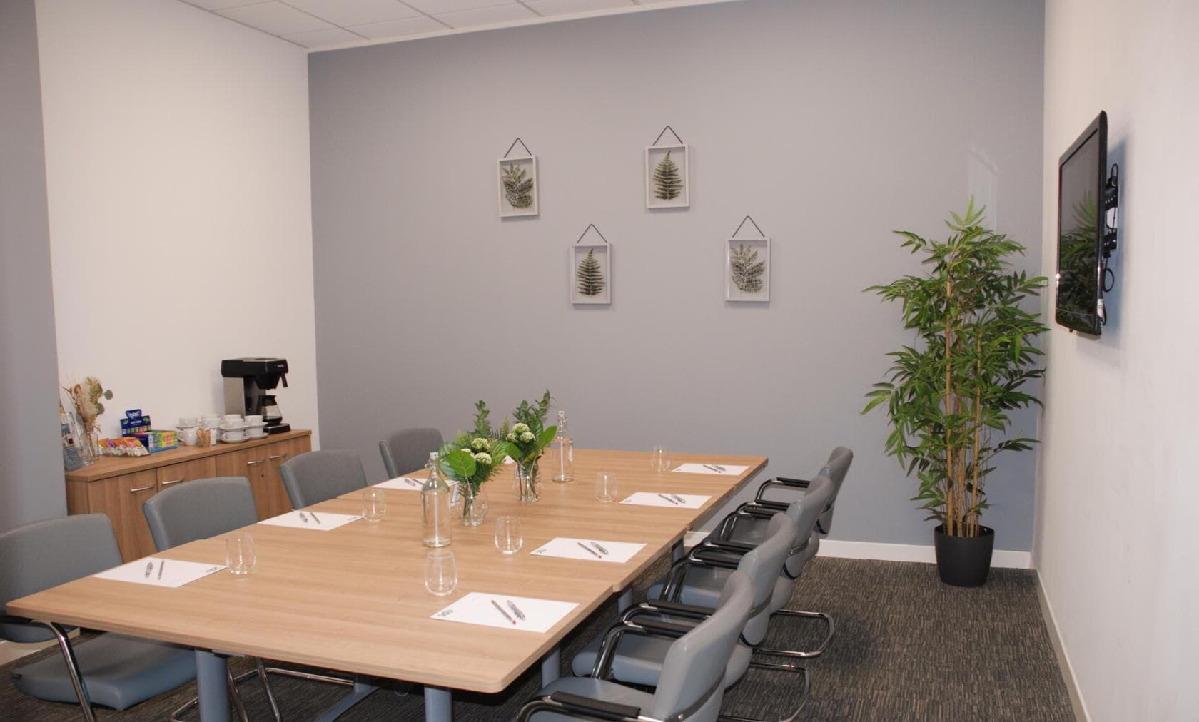 Lancaster, UBCUK Fleet - Sentinel House photo #1