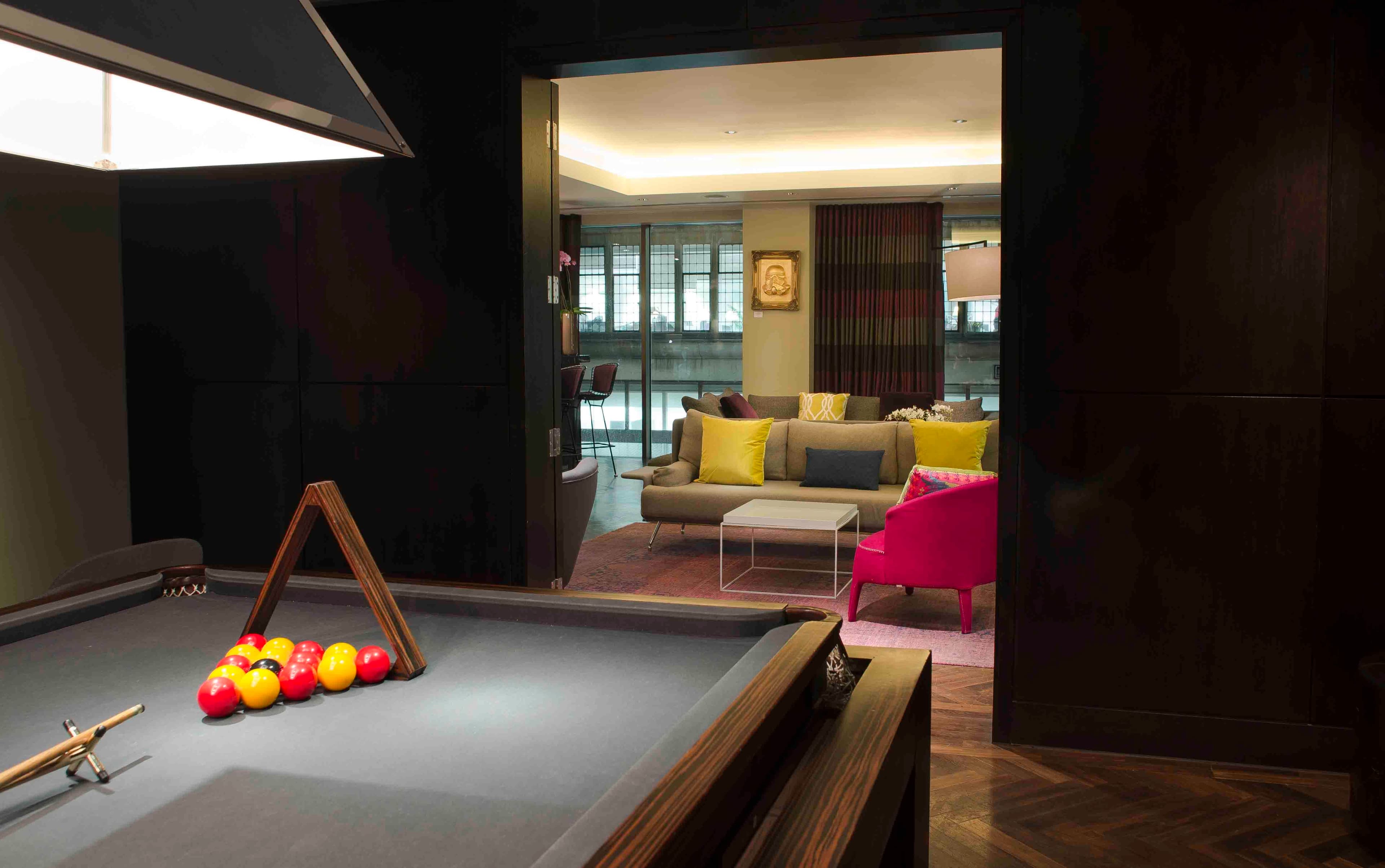 South Place Hotel, Solo photo #2