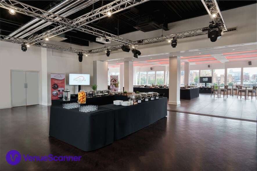 Queenhithe, The Mermaid London photo #1