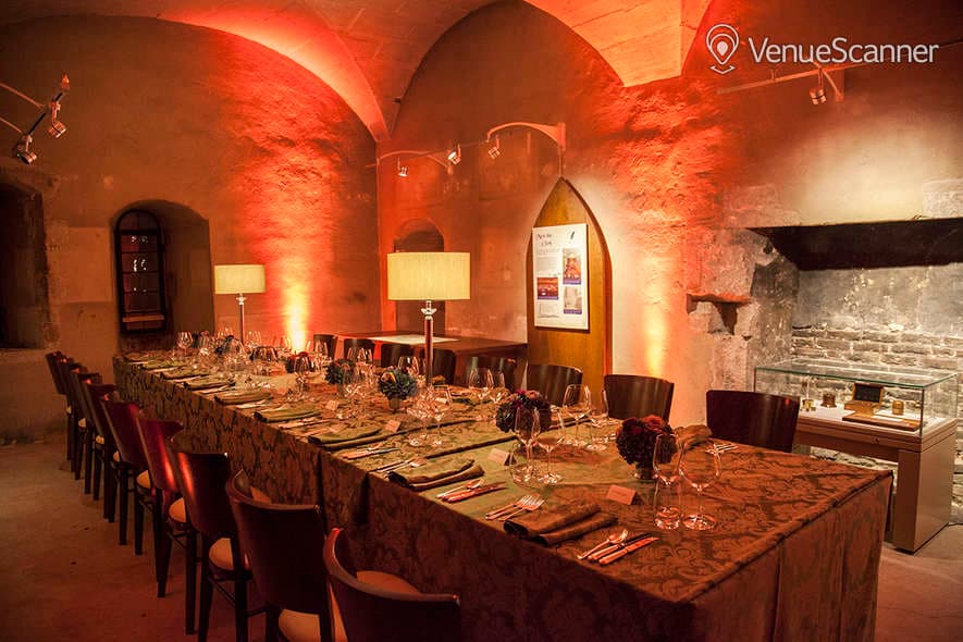 Palace Gardens, Jewel Tower photo #1