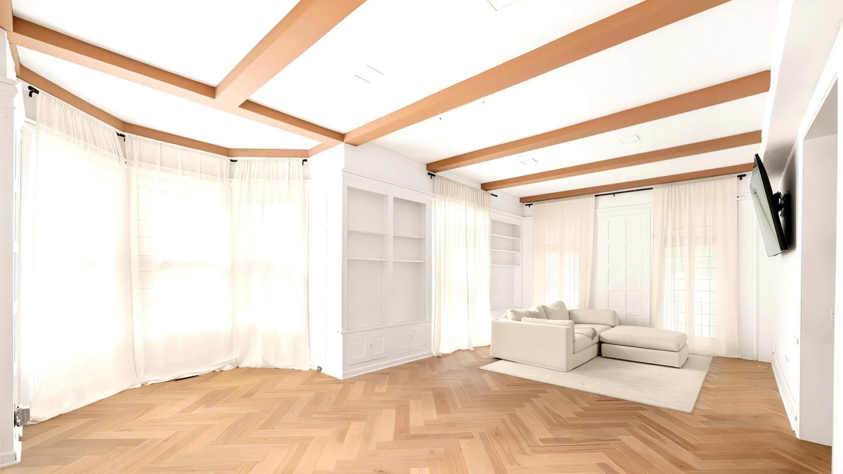 Entire Venue, Historic Colonial Home photo #1