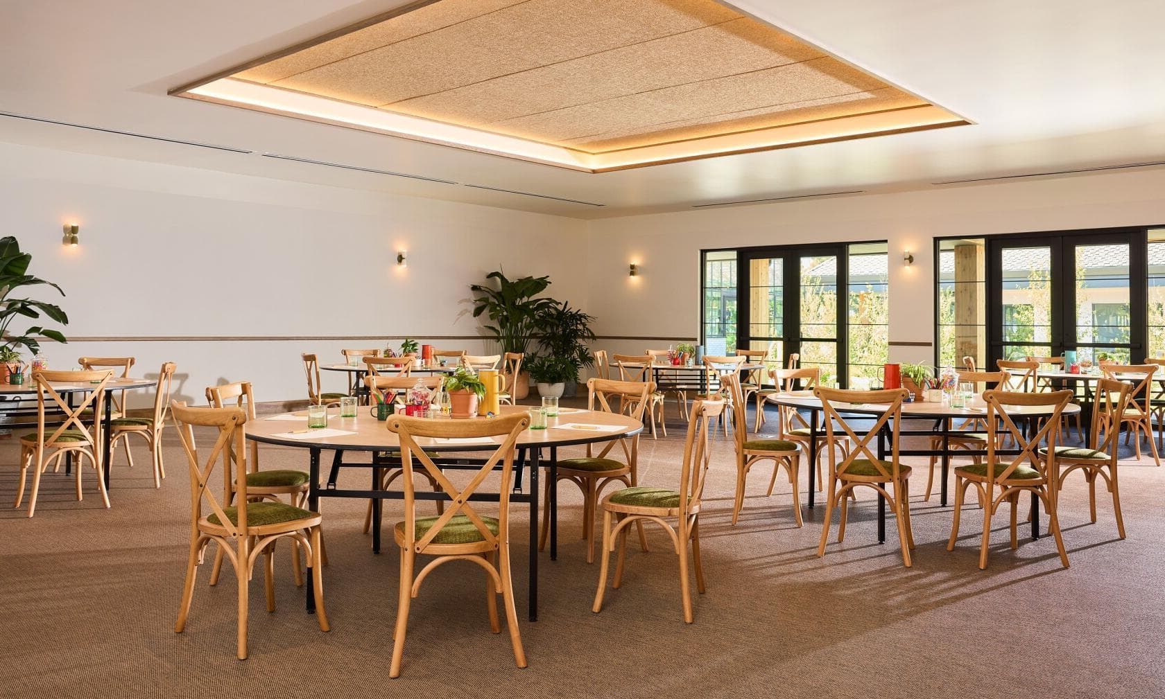 The Vale, Treehouse Hotel Silicon Valley photo #1