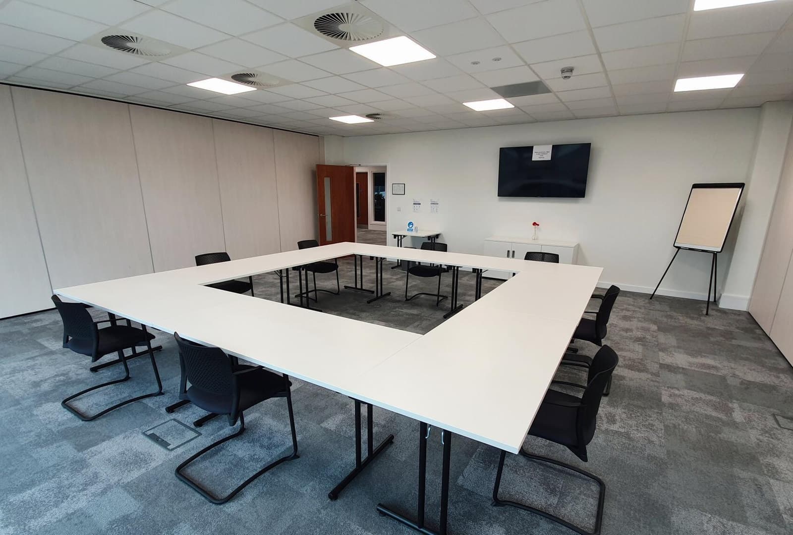 Meeting Room Retina, ABDO National Resource Centre photo #3