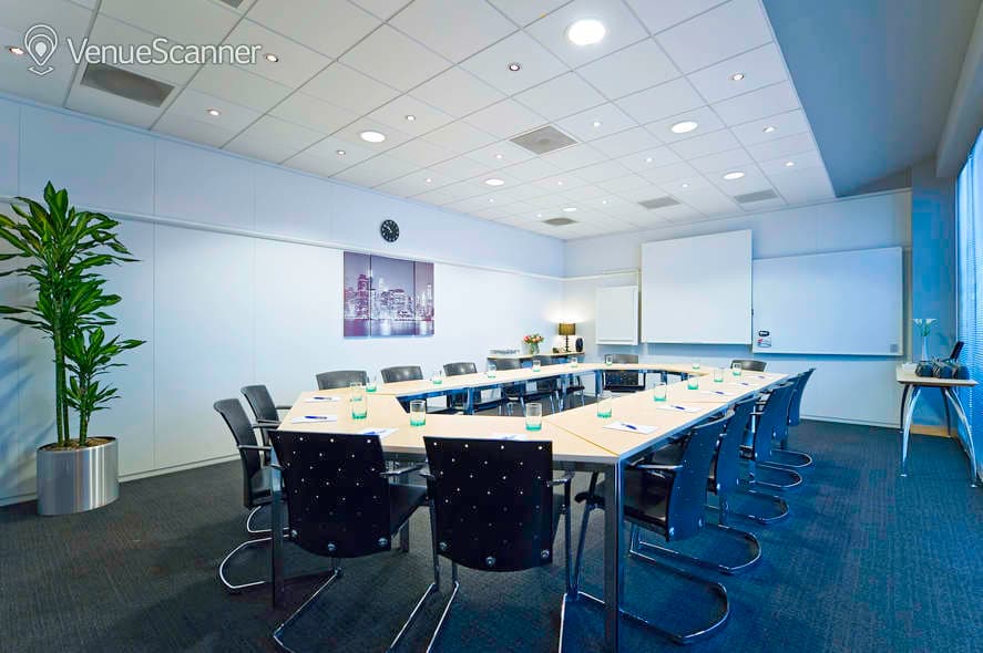 Champagne, Regus Reading Green Park photo #1