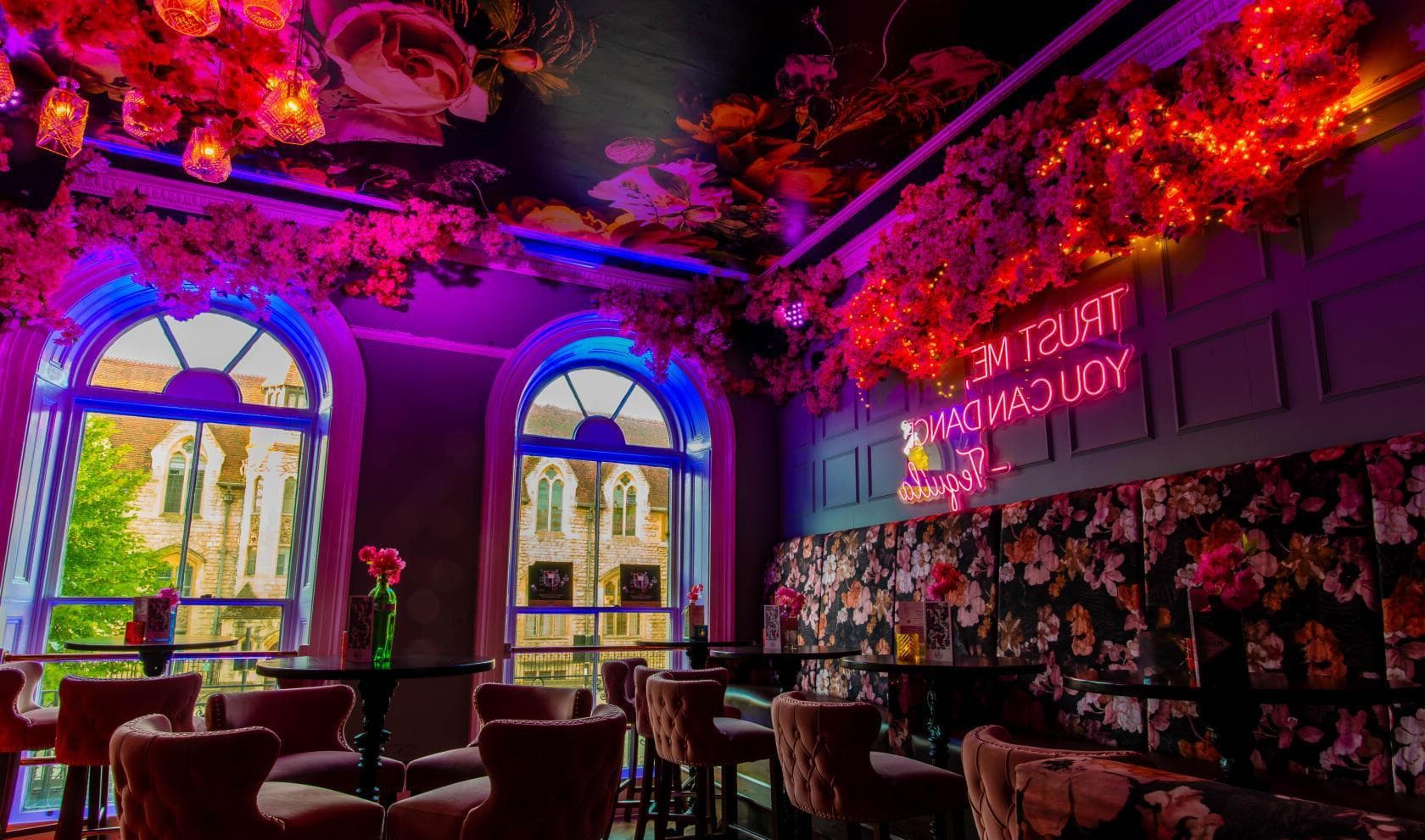 Photo of Home & Botanic, Cocktail Bar