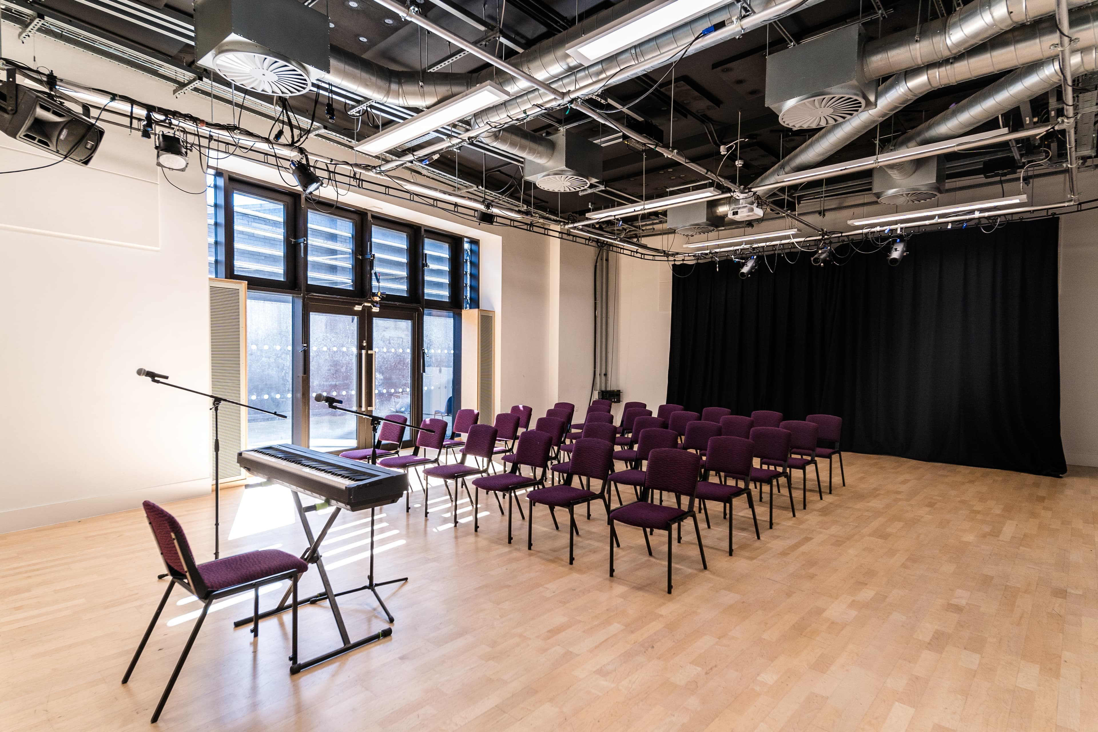 Brixton House, Studio 6 photo #2