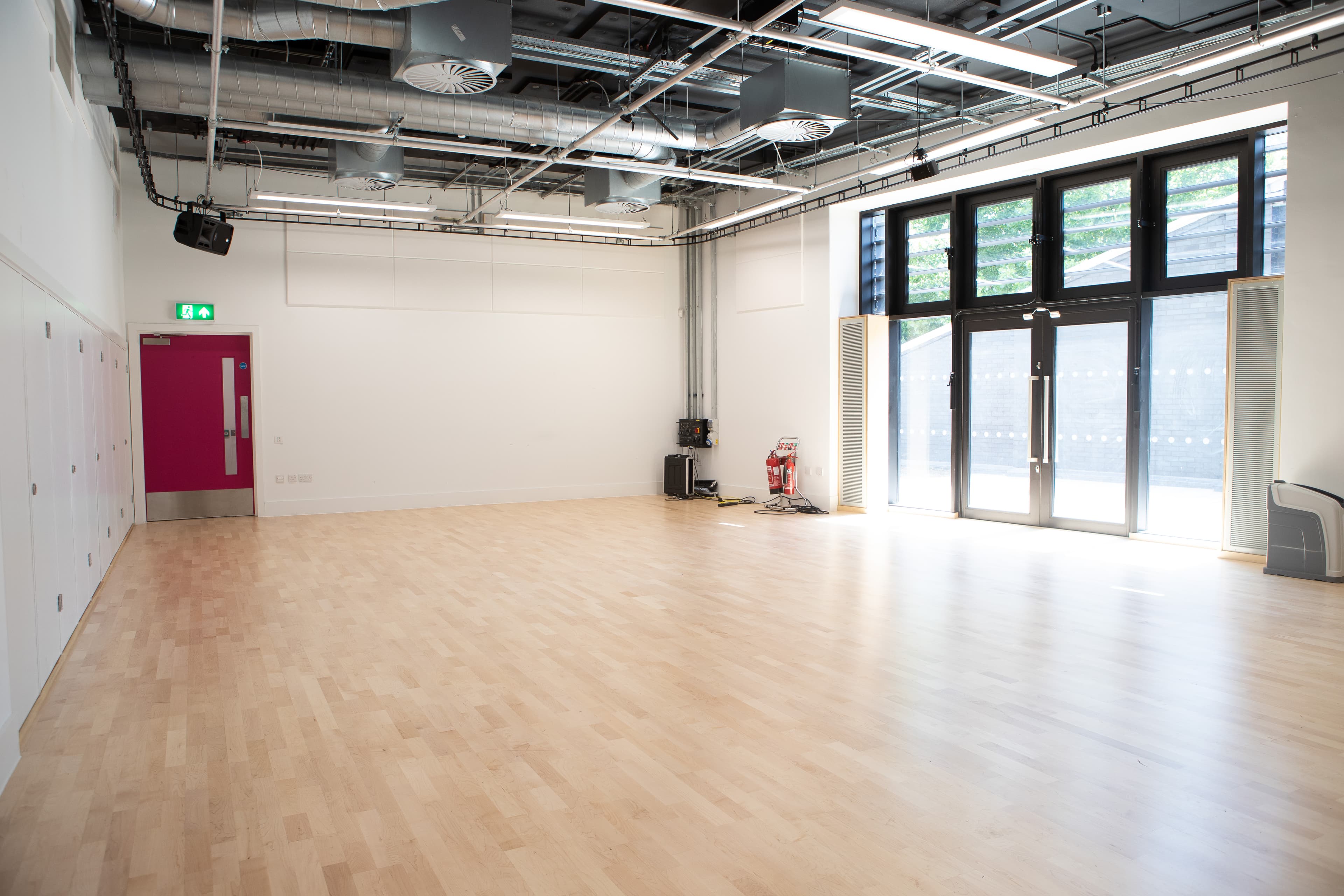 Studio 6, Brixton House photo #3