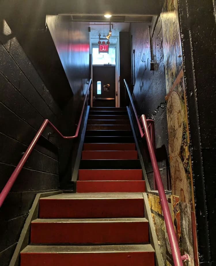 Speakeasy Theater, Caveat photo #8
