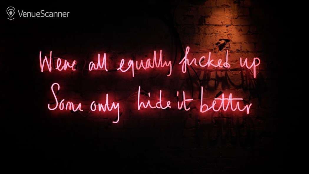 Whole Venue, Beat photo #13