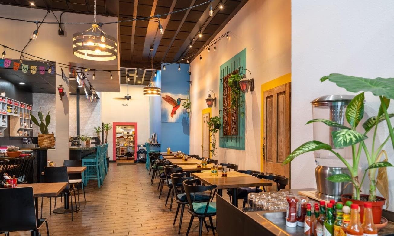 Indoor Area, Donaji photo #1