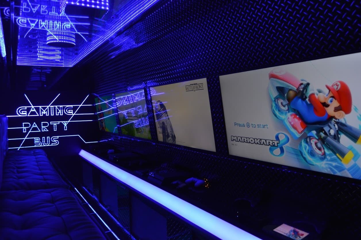 Turbo Van, Exclusive Hire photo #2