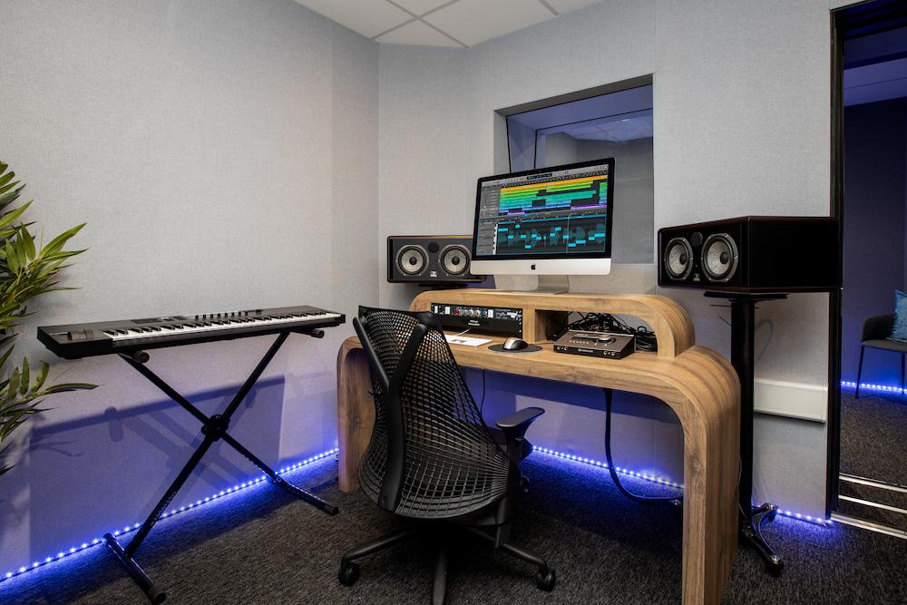 Recording Studio - Production, Voiceovers, Music, Podcasting, The Halley photo #2