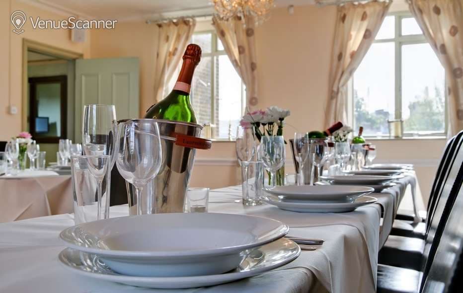 Exclusive Hire, The Rose photo #3