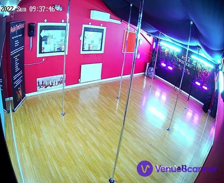 Cardiff Dance Studios, Pole Twisters photo #3
