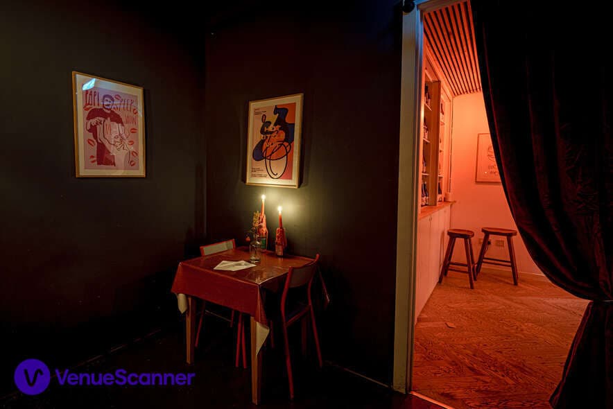 Freddles Bar, Papi Restaurant photo #2