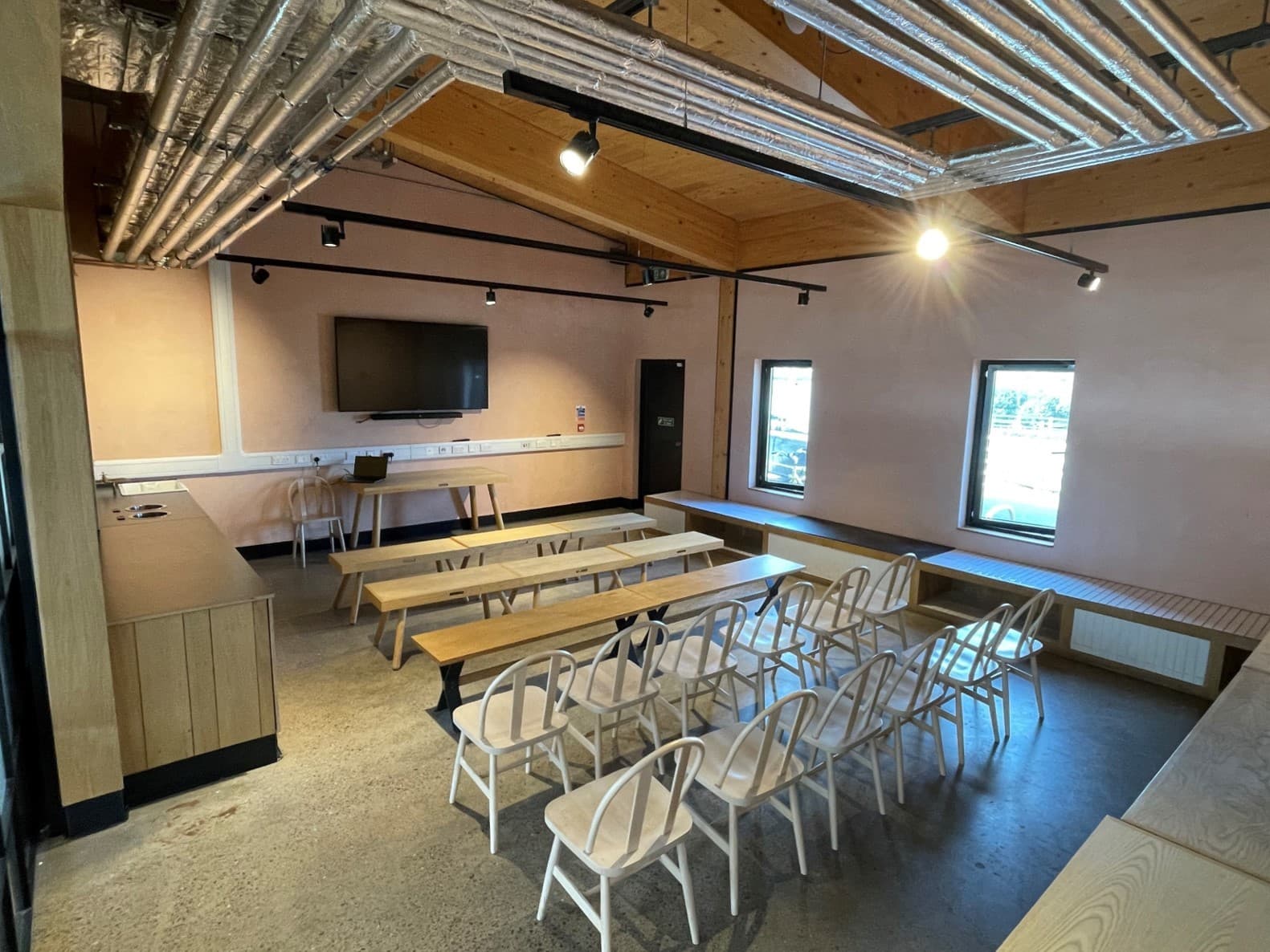 The Hideaway, The Wave - Inland Surfing Lake And Event Venue photo #3