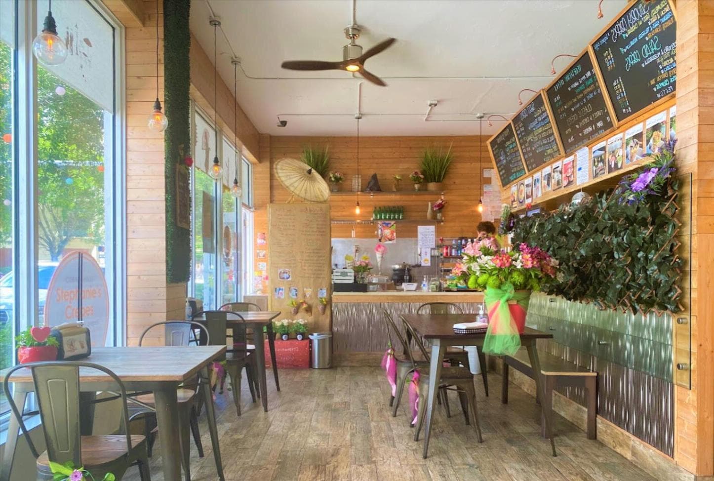 Whole Venue, Stephanie's Crepes photo #1