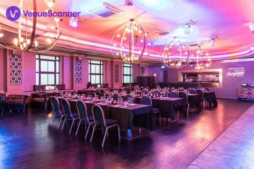 The Hub, Sway Bar photo #1