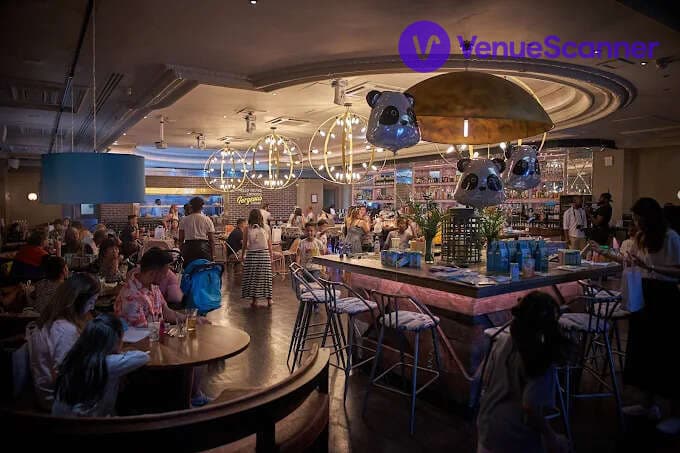 The Hub, Sway Bar photo #2