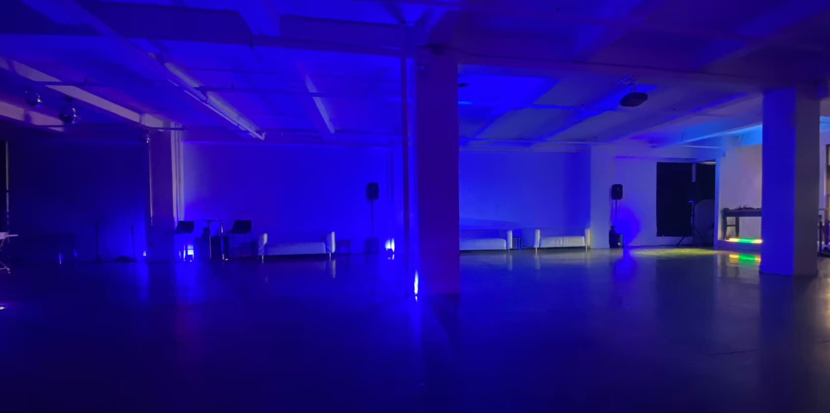 Event Venue, Cineplay photo #4