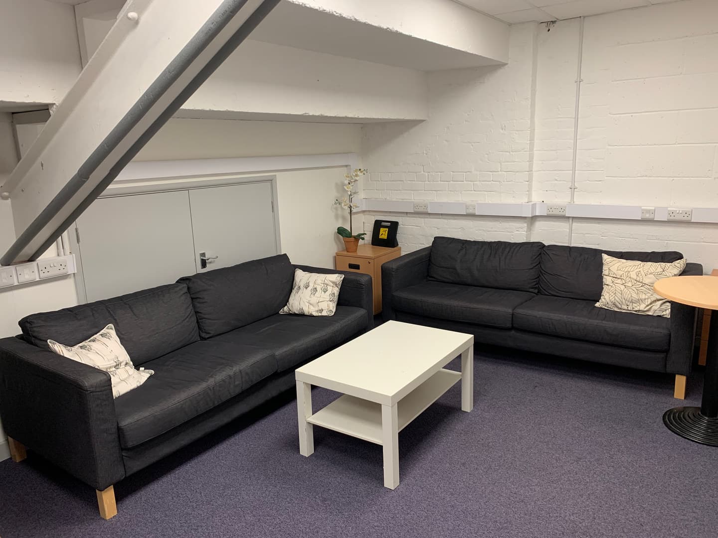 The Lounge, Central Hall Southampton photo #1